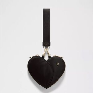 lululemon athletica NWT Black and Gold Dual Pouch Heart Wristlet